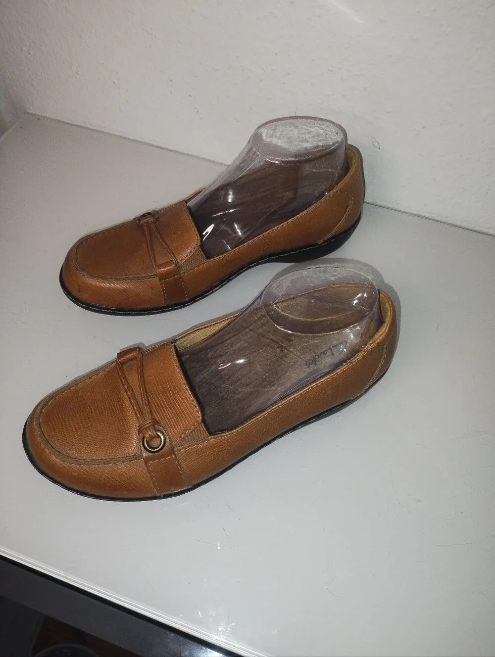 Clarks Women's Ashland Ice Slip-On Loafer - Size 8.5 M